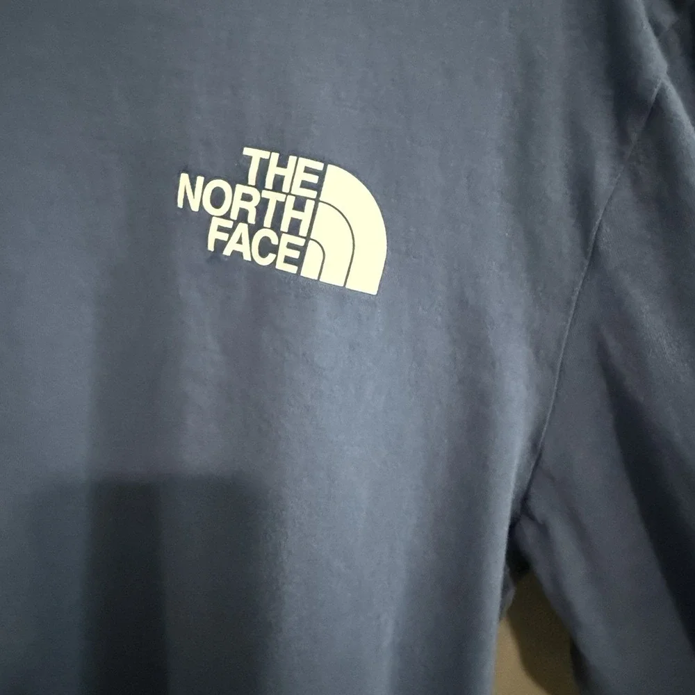 The Northface Men's Long Sleeve Blue Shirt Large - Never Stop Exploring Design